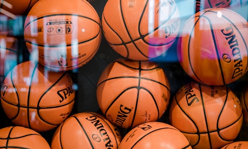 英超联赛直播 - 曼城对阵利物浦的焦点之战